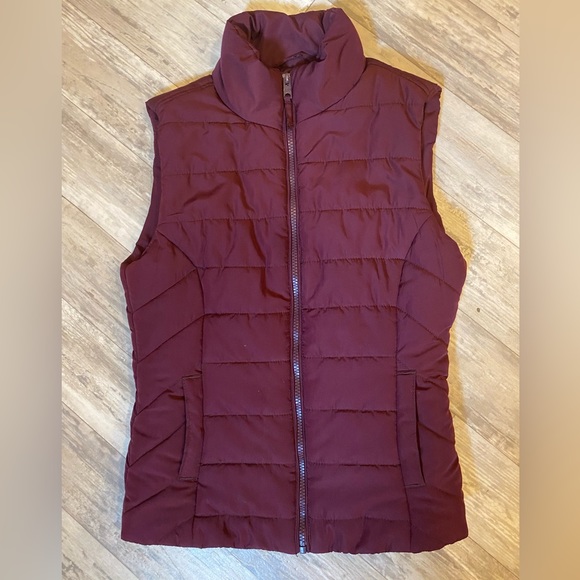 Aeropostale Puffy Vest - Picture 1 of 5